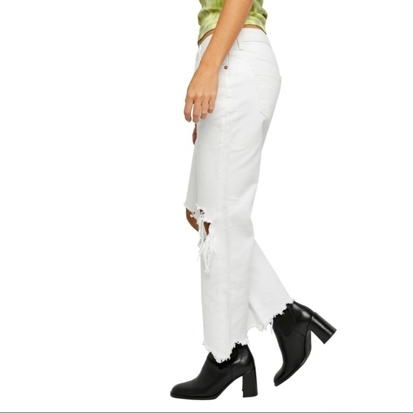 NWT Free People We the Free Maggie Mid Rise Ripped Straight Leg Jeans size 26 - Picture 2 of 14